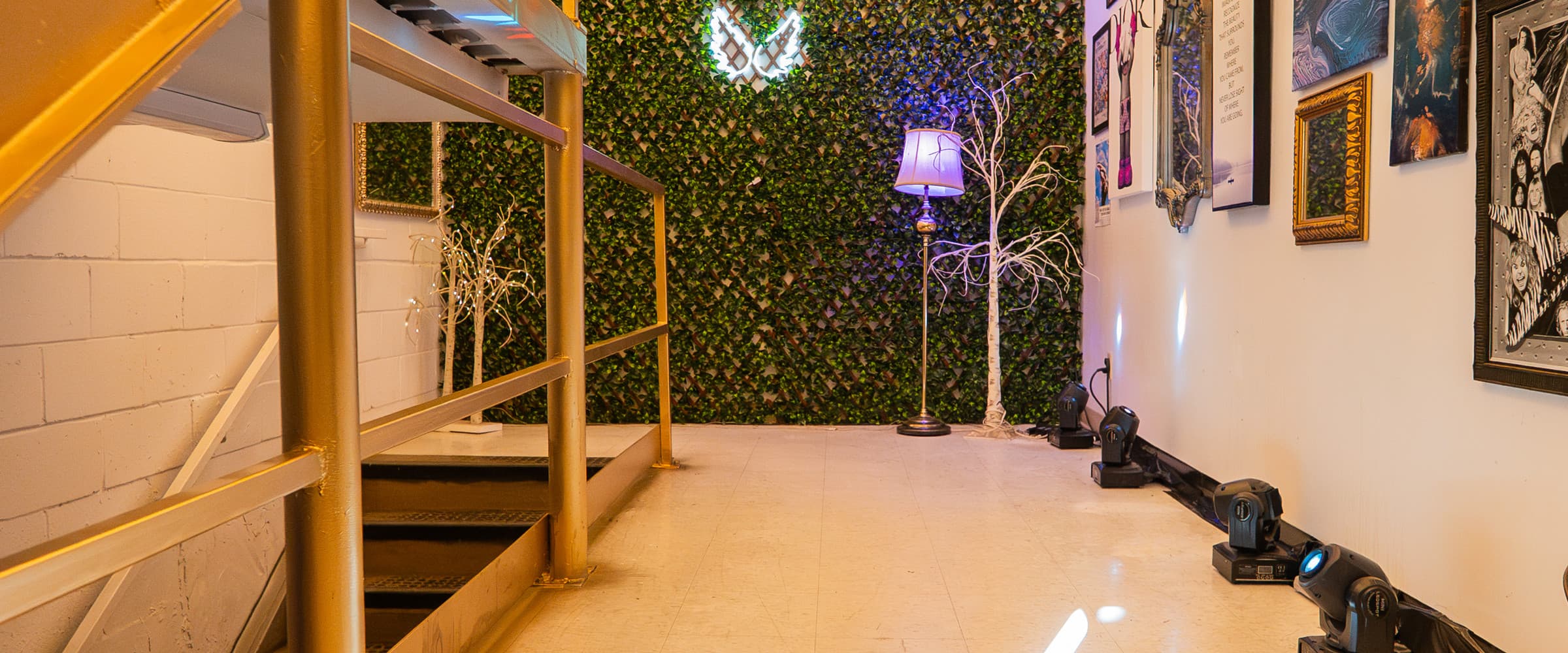 777 Lobby gold platform and staircase