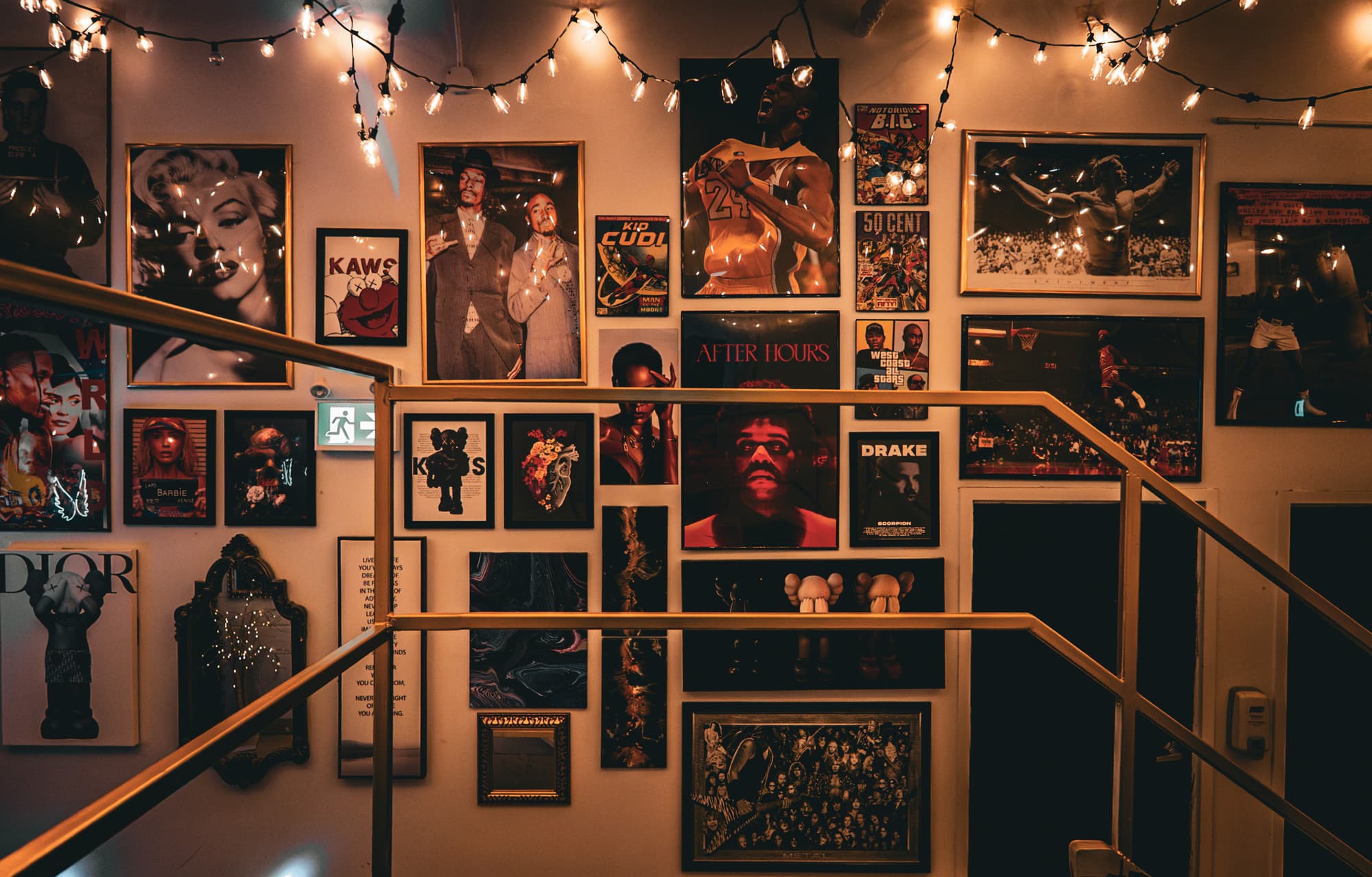 777 Lobby — gallery wall of legends